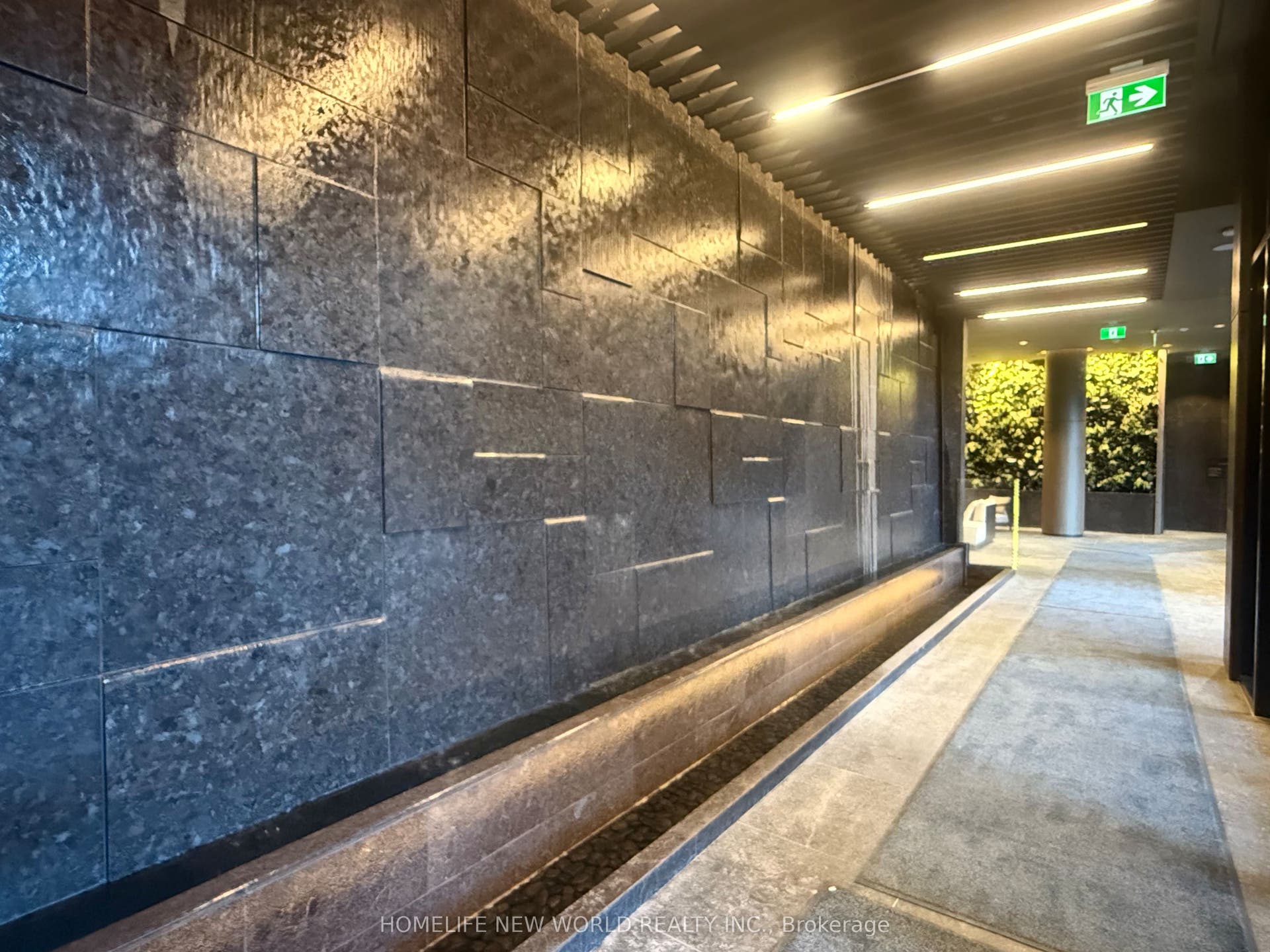 120 Broadway Avenue, #1906, Toronto C, Toronto ON M4P 1V6