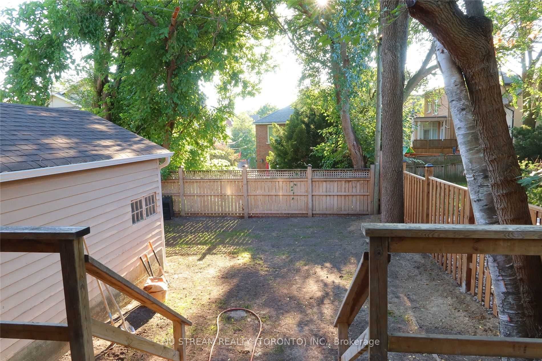 42 Glenavy Avenue, Toronto C12, Toronto C, Toronto ON M4P 2T7