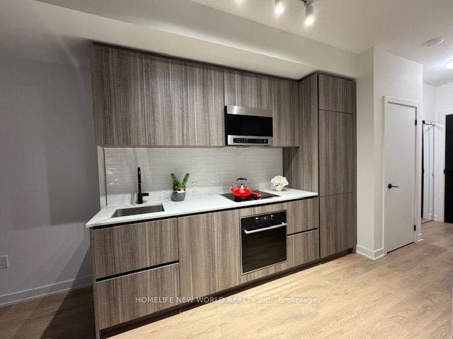 117 Broadway Avenue, #1404, Toronto C, Toronto ON M4P 1V3