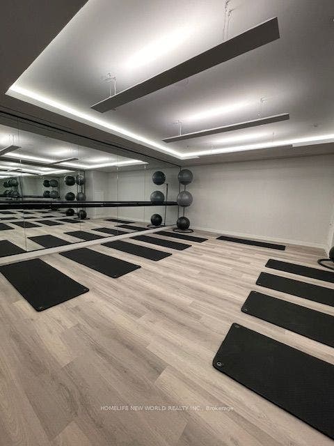 117 Broadway Avenue, #1404, Toronto C, Toronto ON M4P 1V3