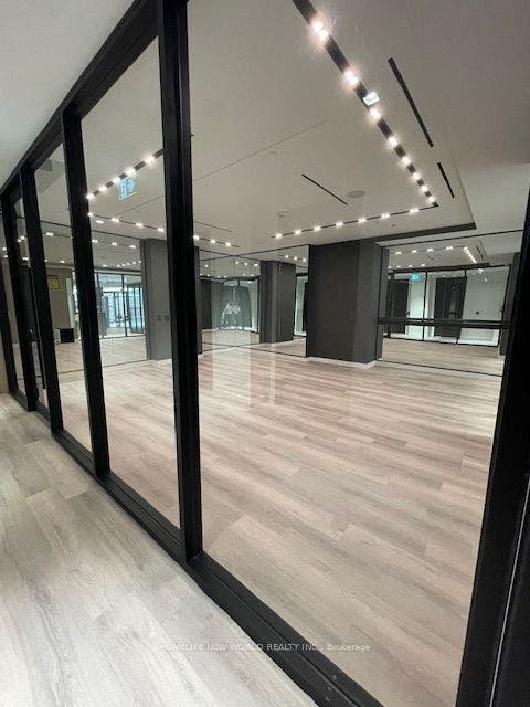 117 Broadway Avenue, #1404, Toronto C, Toronto ON M4P 1V3