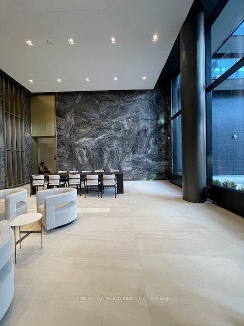 117 Broadway Avenue, #1404, Toronto C, Toronto ON M4P 1V3