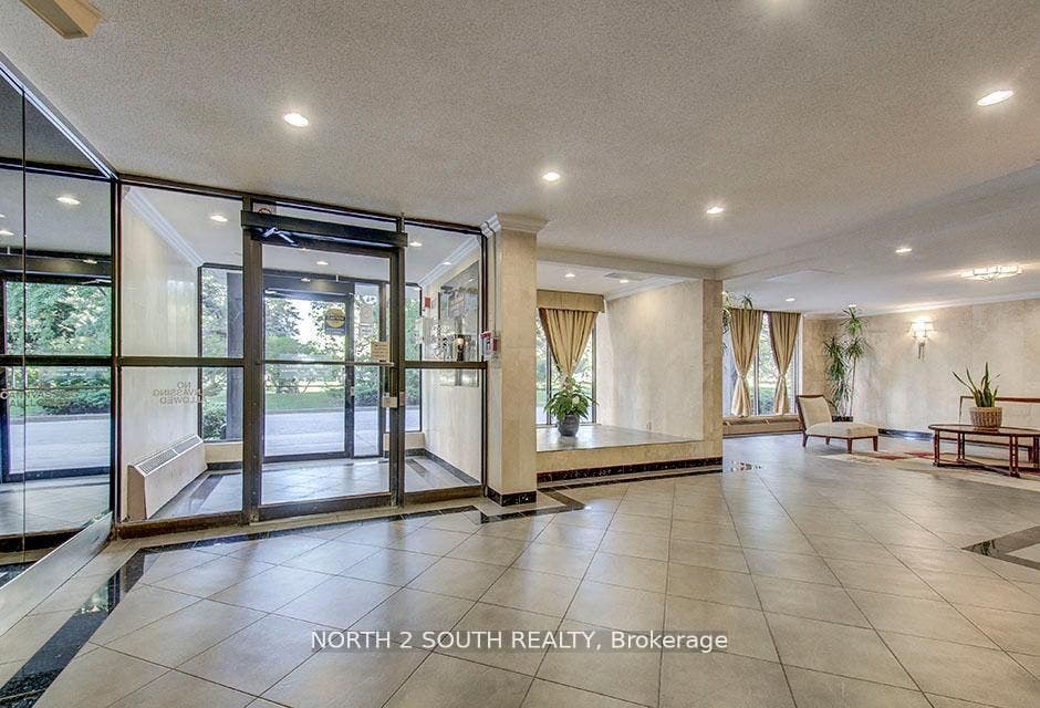 175 Hilda Avenue, #511, Toronto C, Toronto ON M2M 1V8