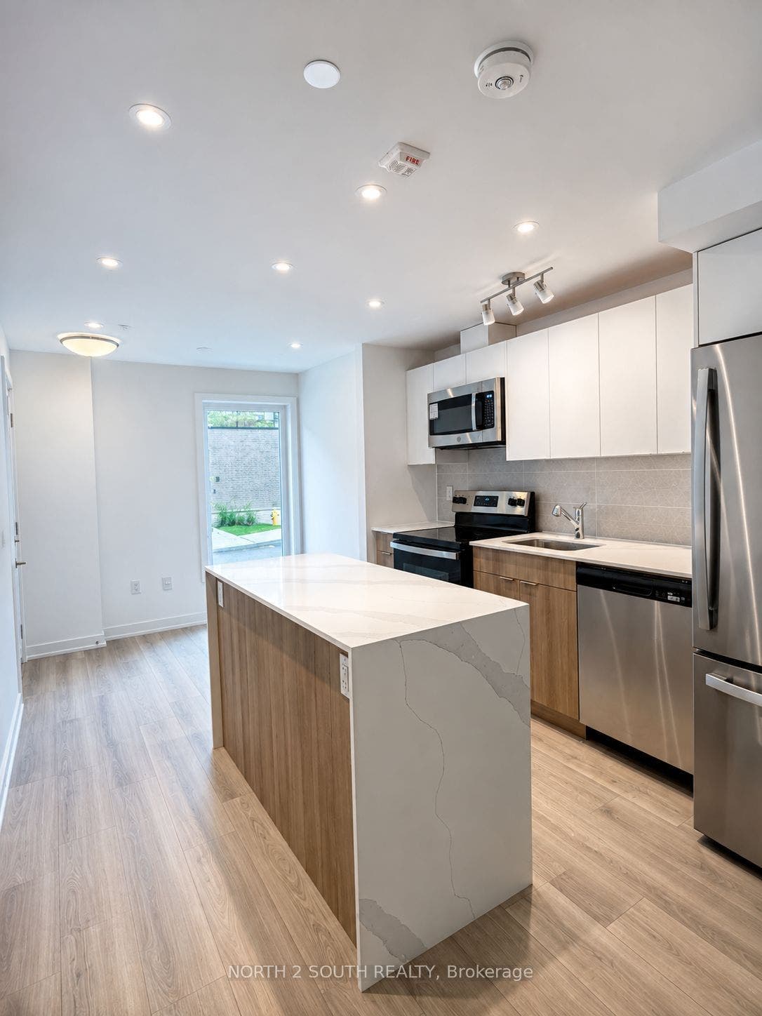 10 Calamint Lane, #63, Toronto E, Toronto ON M1W 2H1