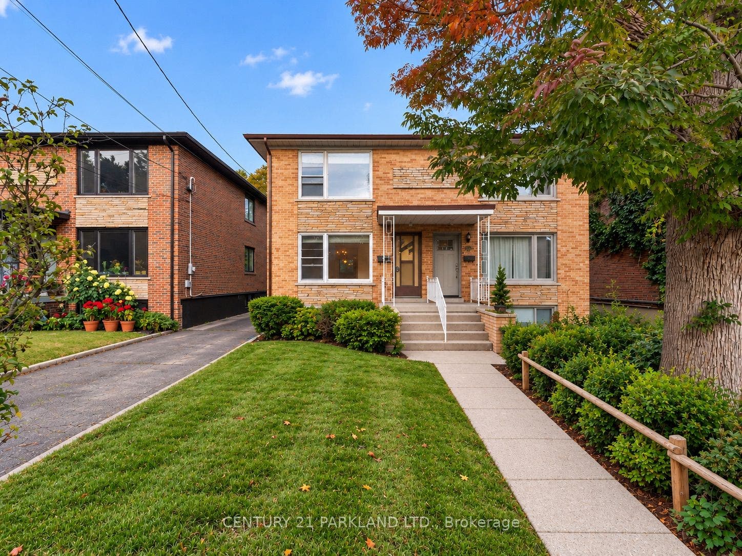 85 Victoria Park Avenue, Toronto E06, Toronto E, Toronto ON M4E 3S2