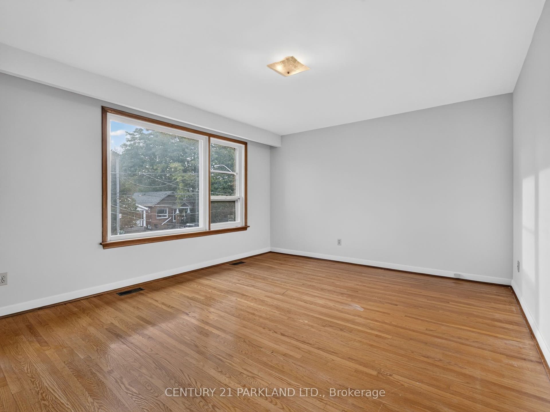 Large Primary Bedroom