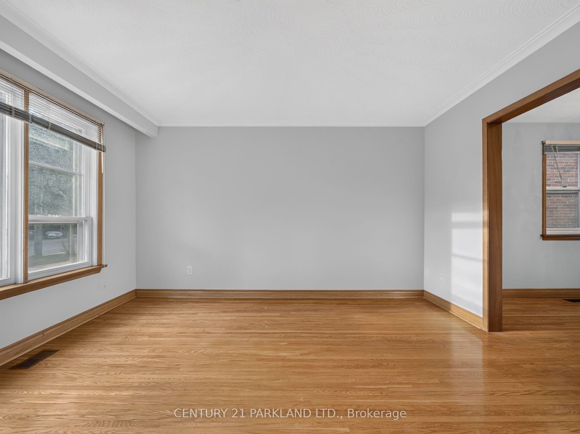 85 Victoria Park Avenue, Toronto E06, Toronto E, Toronto ON M4E 3S2