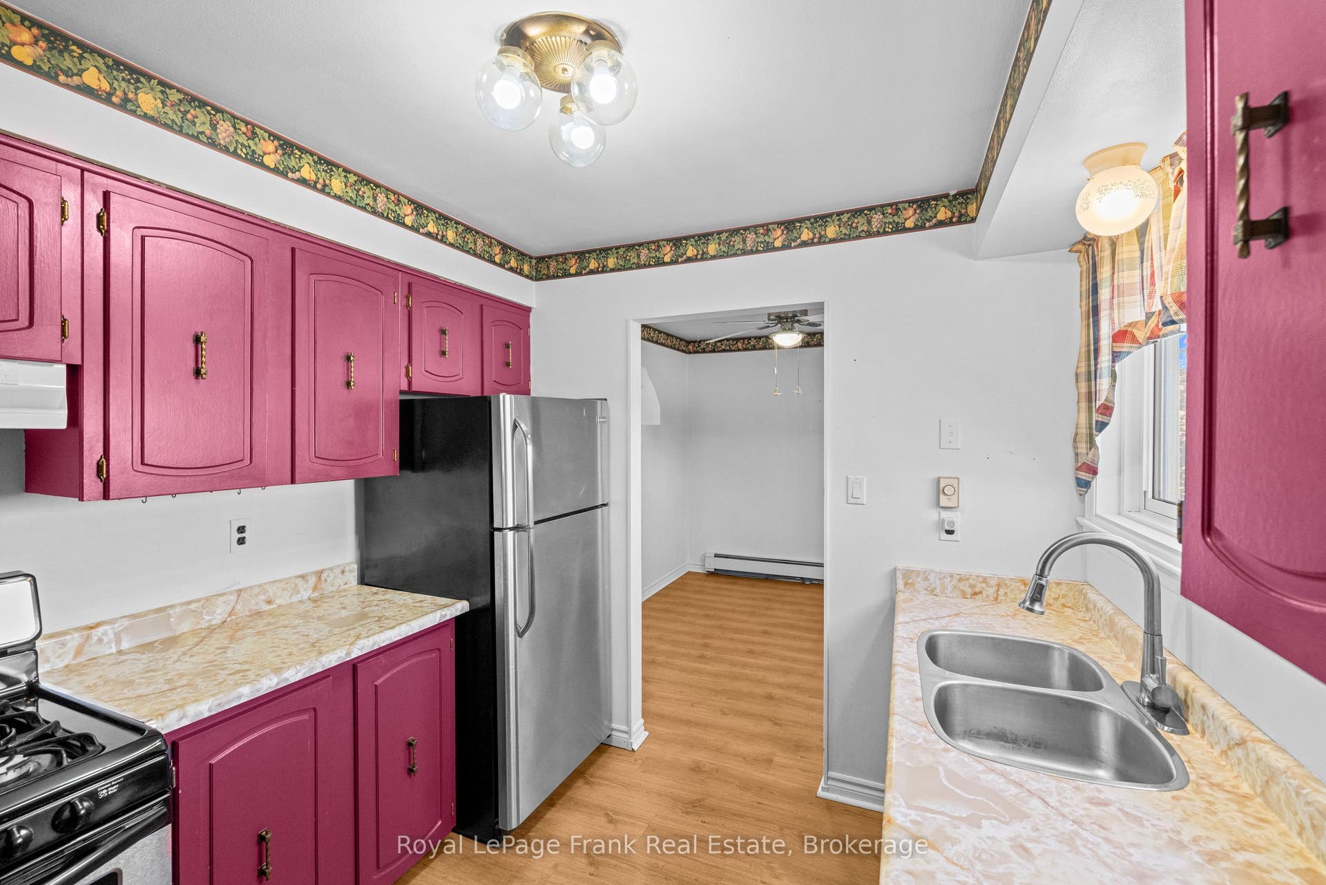 18 Reygate Court, #28, Ajax, Durham ON L1S 2S9