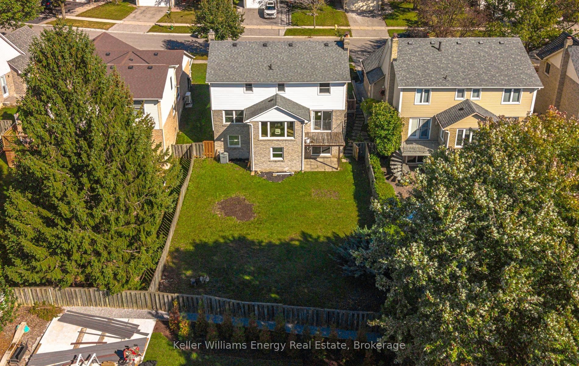307 Prince Of Wales Drive, Whitby, Durham ON L1N 6P2