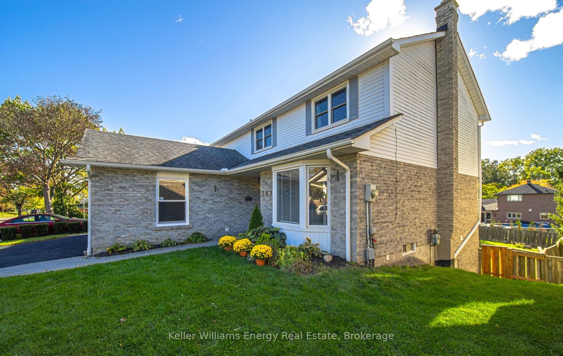 307 Prince Of Wales Drive, Whitby, Durham ON L1N 6P2
