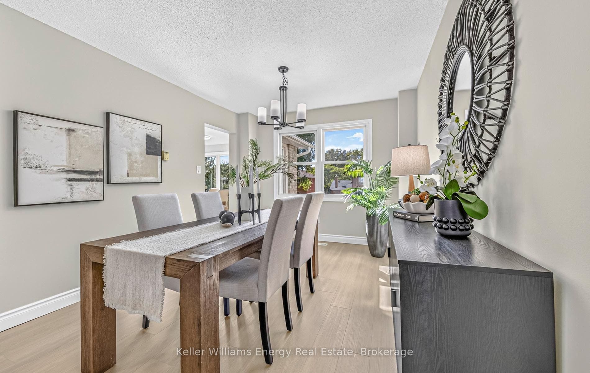 307 Prince Of Wales Drive, Whitby, Durham ON L1N 6P2
