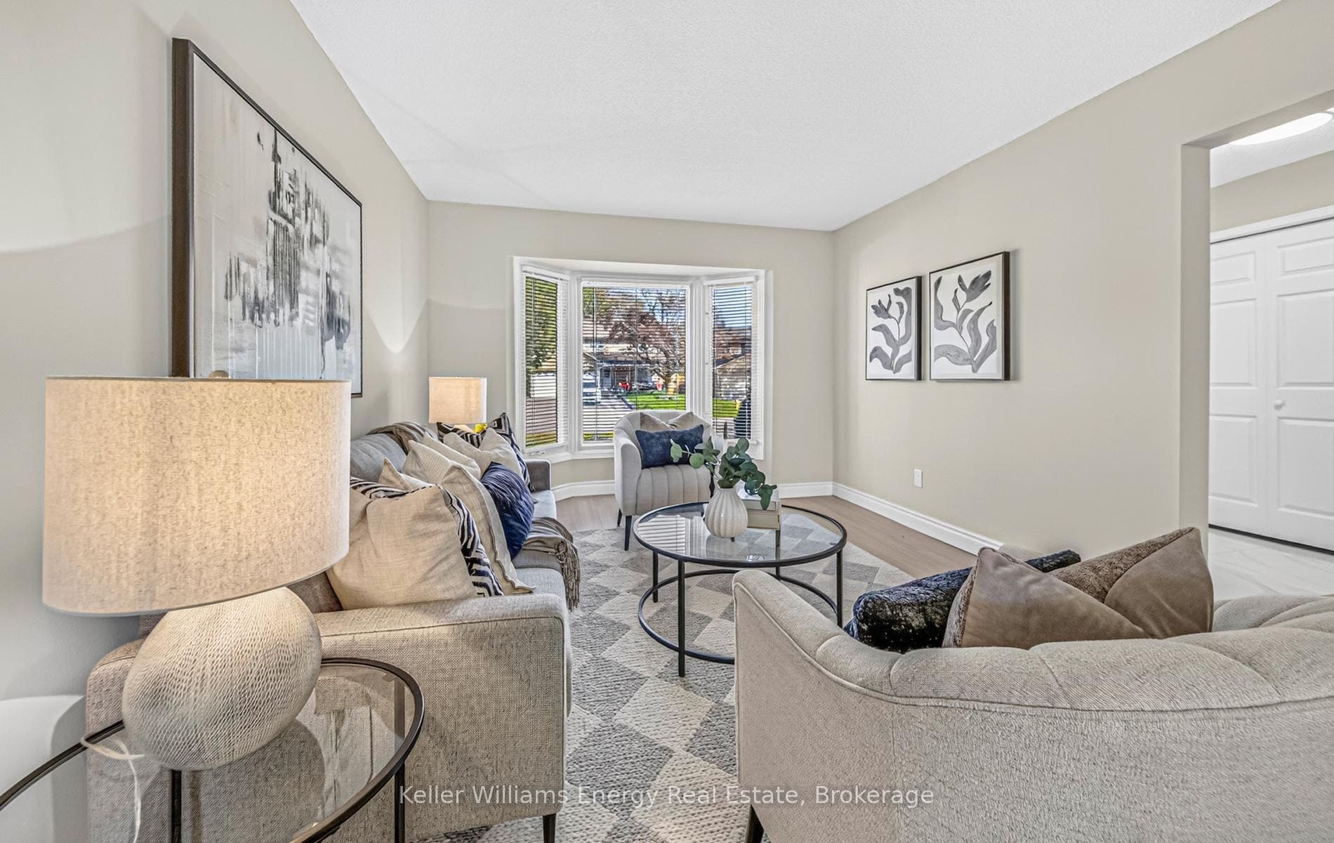 307 Prince Of Wales Drive, Whitby, Durham ON L1N 6P2