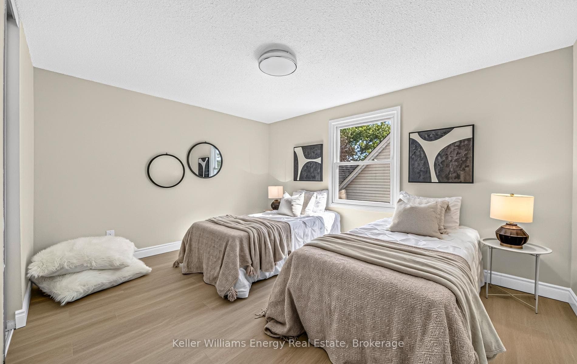 307 Prince Of Wales Drive, Whitby, Durham ON L1N 6P2