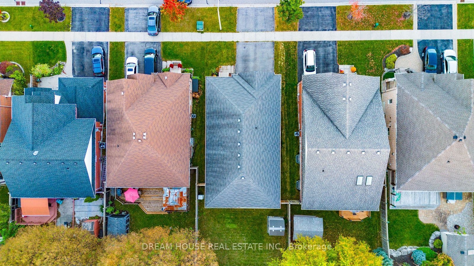 186 Fenning Drive, Clarington, Durham ON L1E 3K2