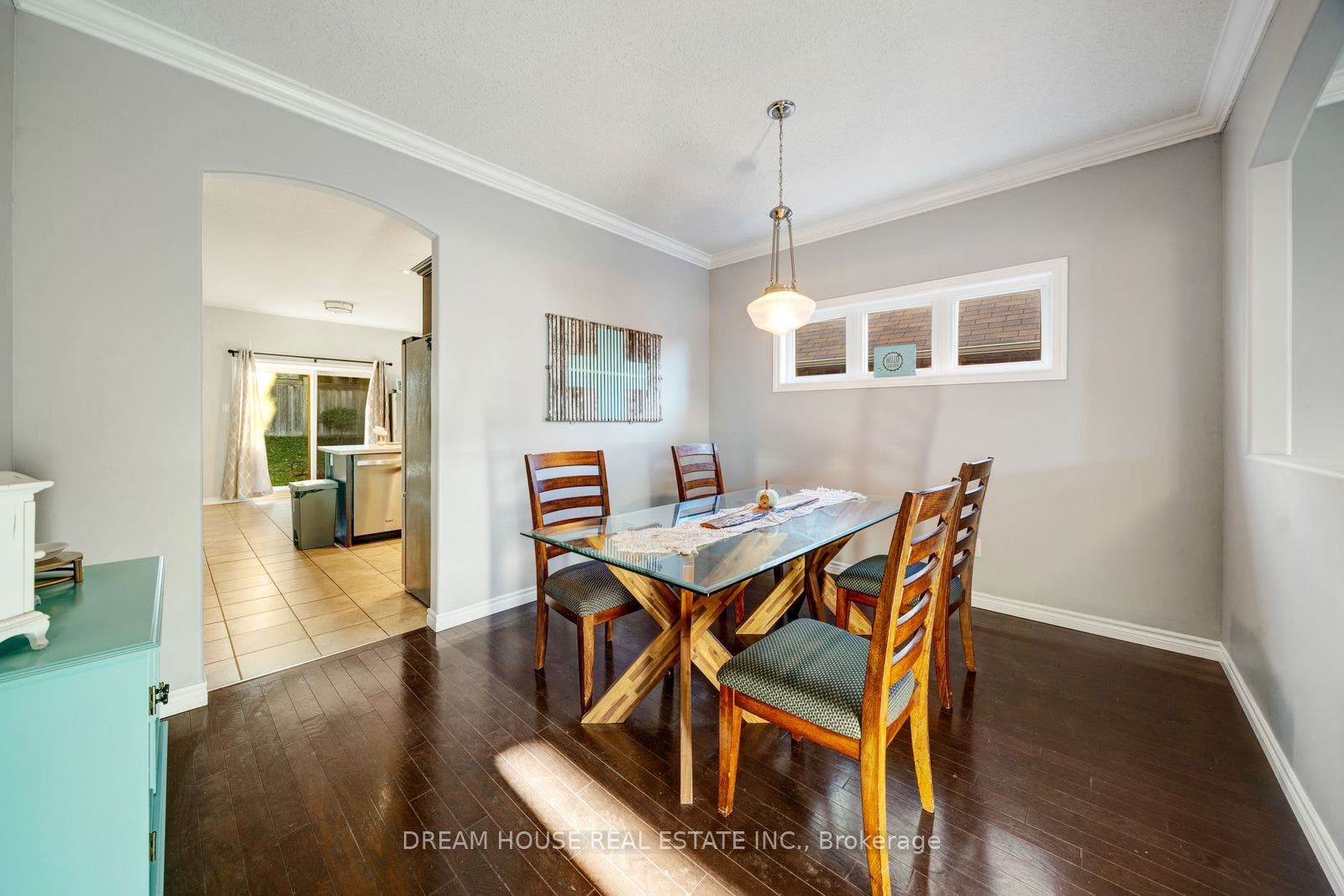 186 Fenning Drive, Clarington, Durham ON L1E 3K2