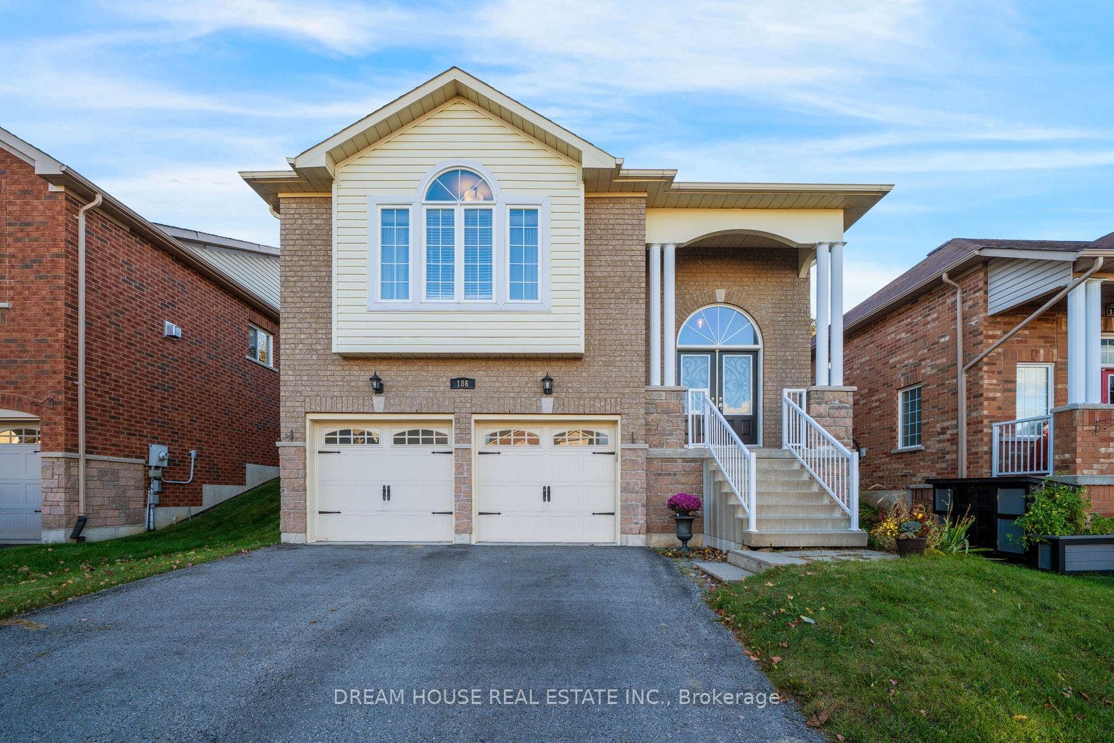 186 Fenning Drive, Clarington, Durham ON L1E 3K2