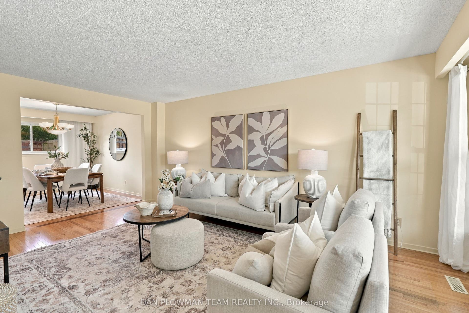 51 Rosalynne Avenue, Clarington, Durham ON L1C 3X7