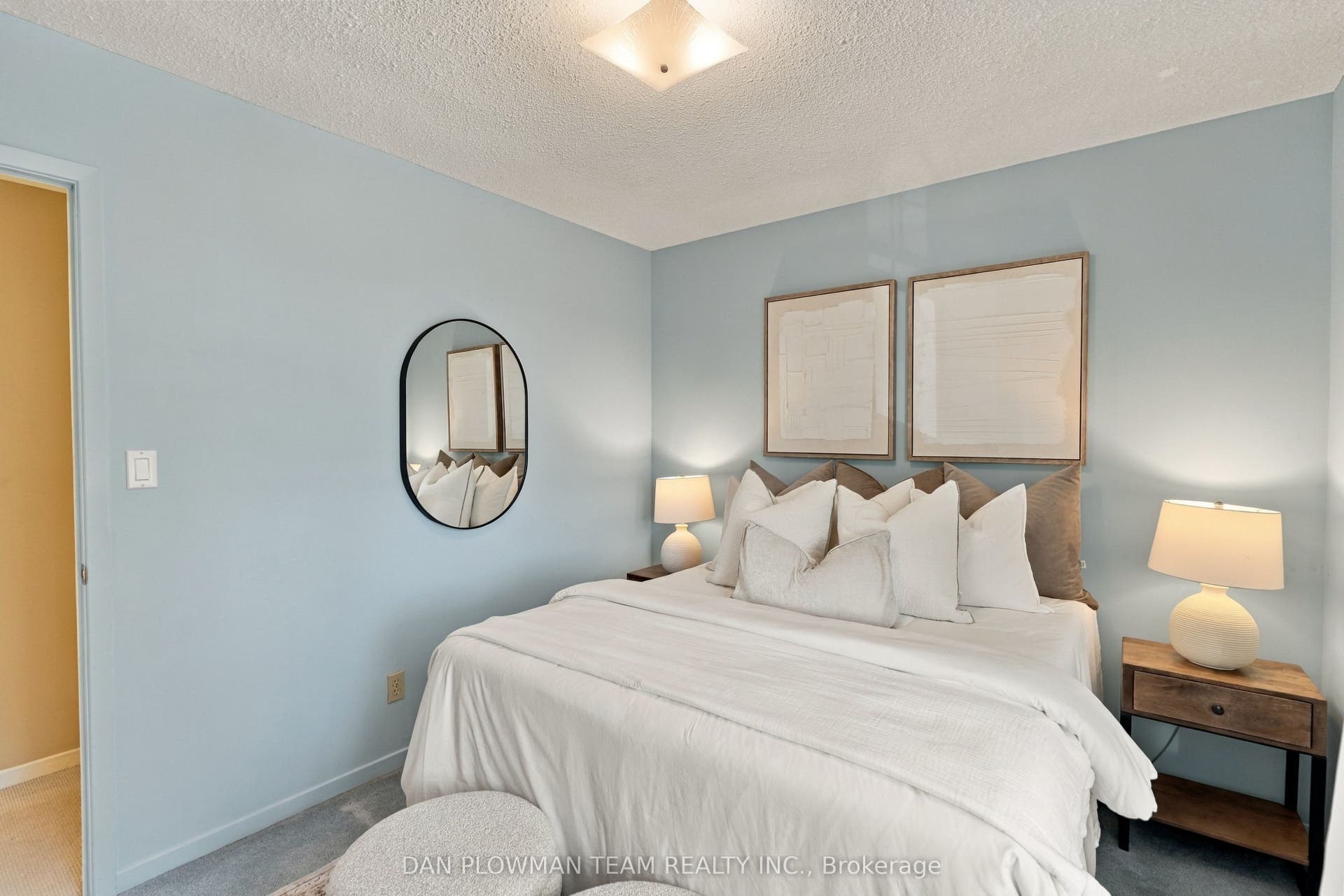 51 Rosalynne Avenue, Clarington, Durham ON L1C 3X7