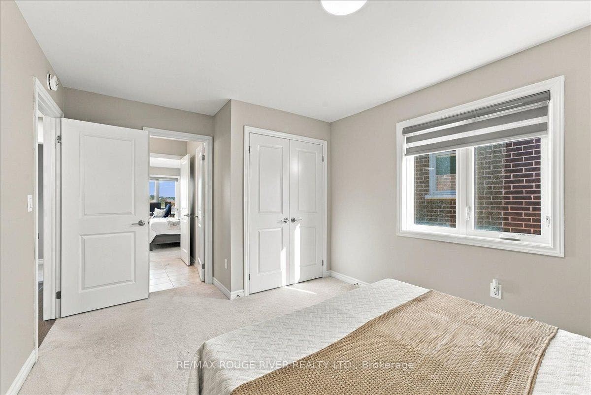 520 Coronation Road, Whitby, Durham ON L1P 0N4