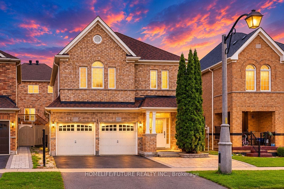 25 Thackery Drive, Ajax, Durham ON L1T 0G5