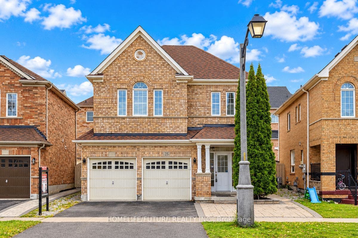 25 Thackery Drive, Ajax, Durham ON L1T 0G5