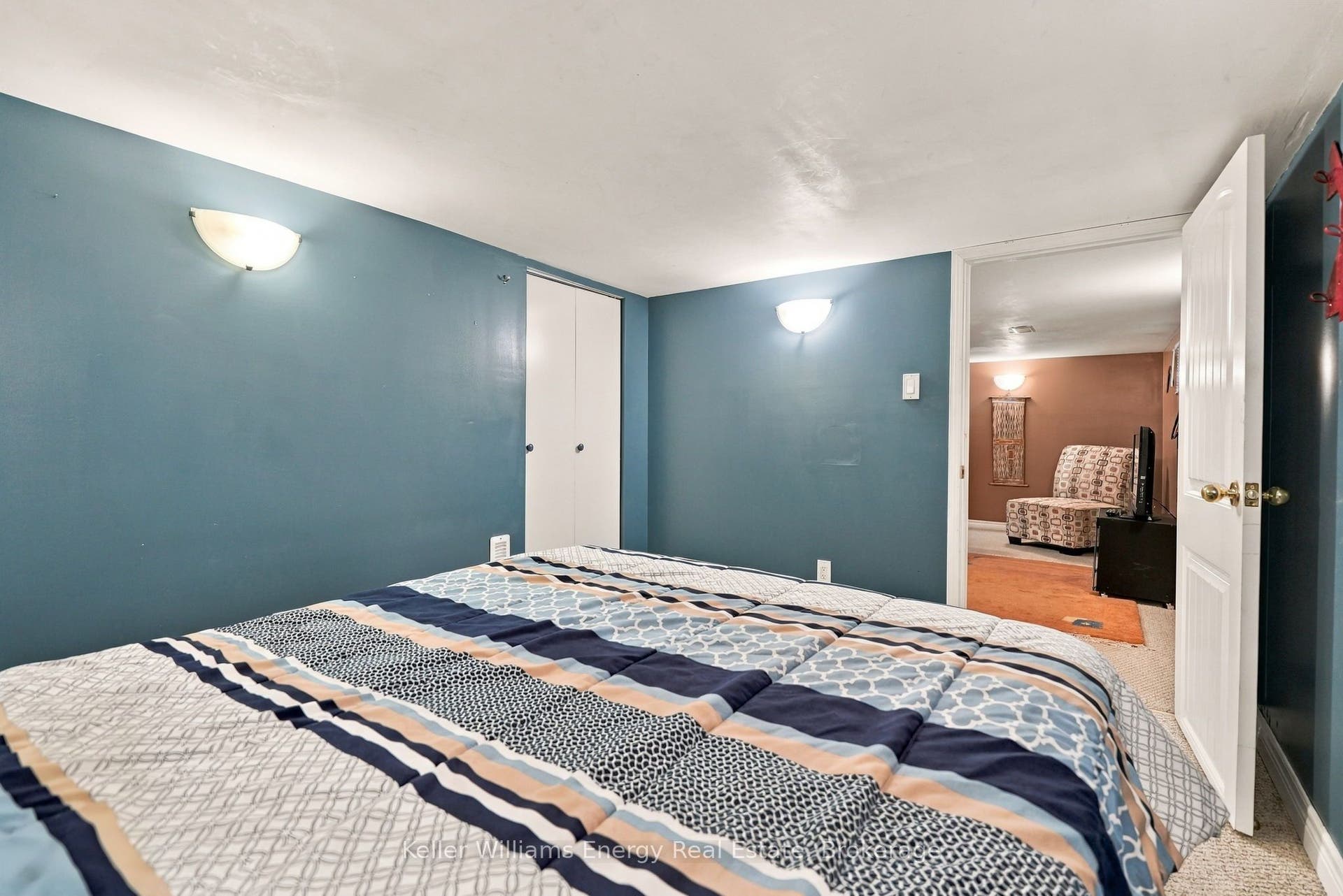256 Grooms Avenue, Oshawa, Oshawa, Durham ON L1G 4A3