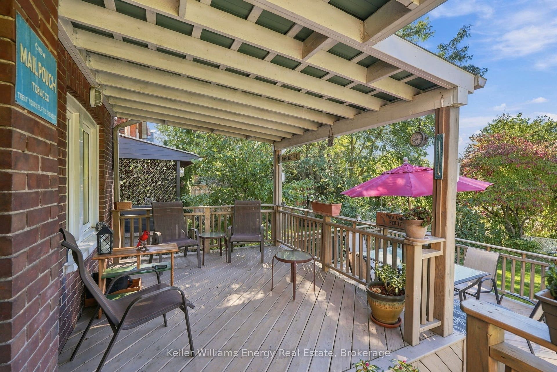 256 Grooms Avenue, Oshawa, Oshawa, Durham ON L1G 4A3