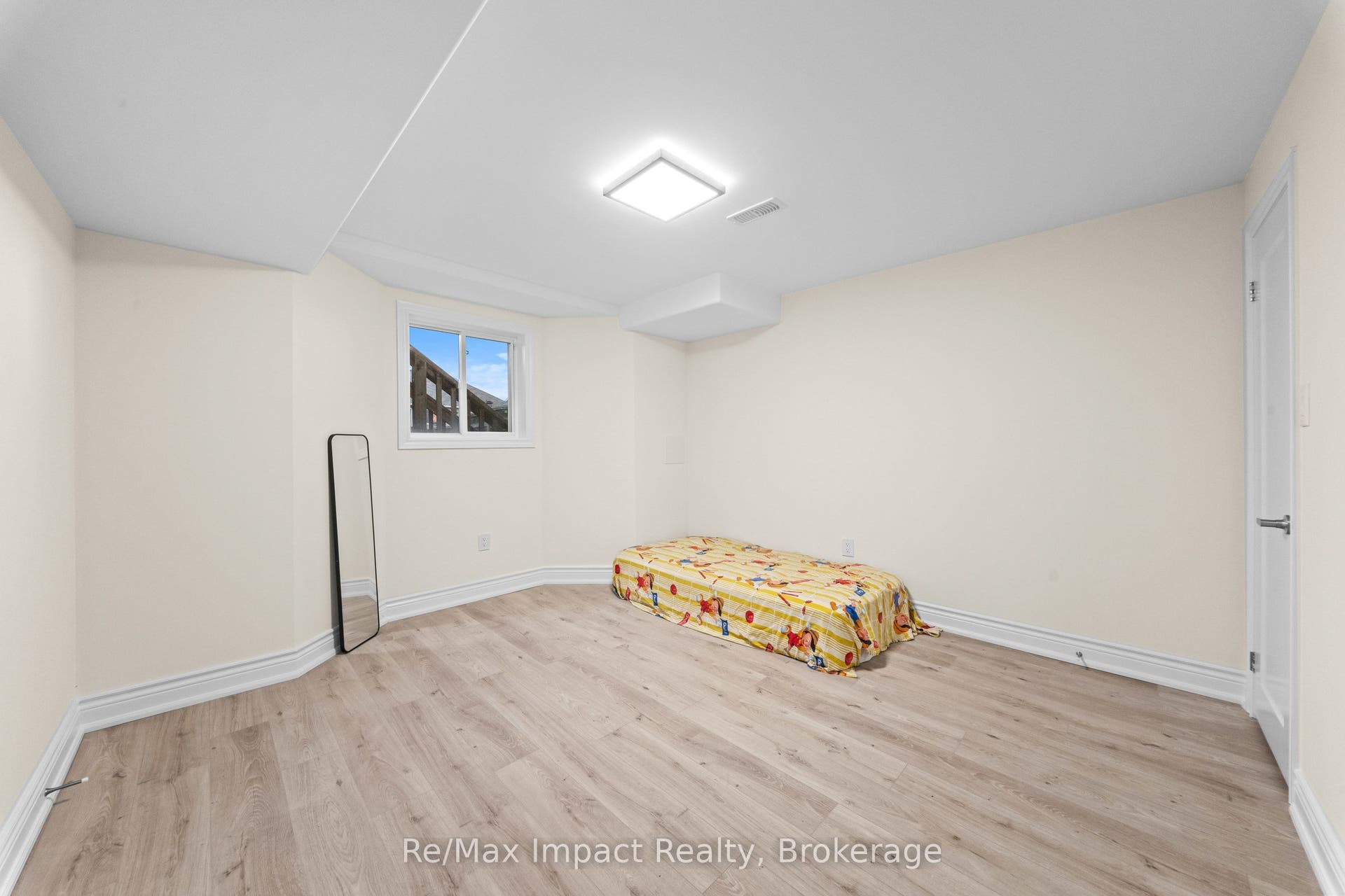 1688 Finkle Drive, Oshawa, Durham ON L1K 0H2