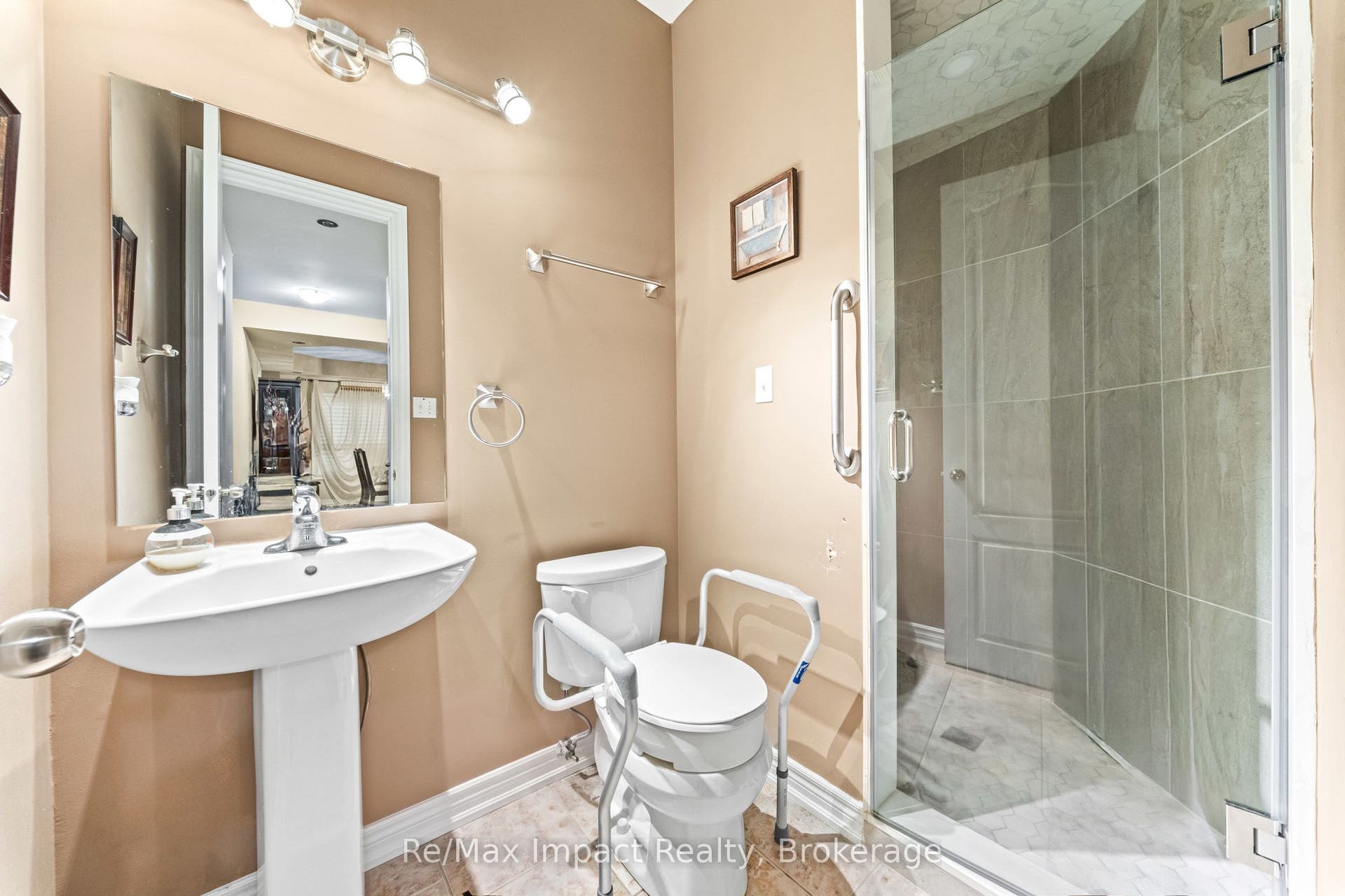 1688 Finkle Drive, Oshawa, Durham ON L1K 0H2