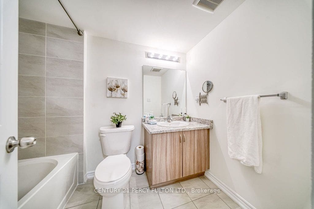 2604 William Jackson Drive, #84, Pickering, Durham ON L1X 0E4