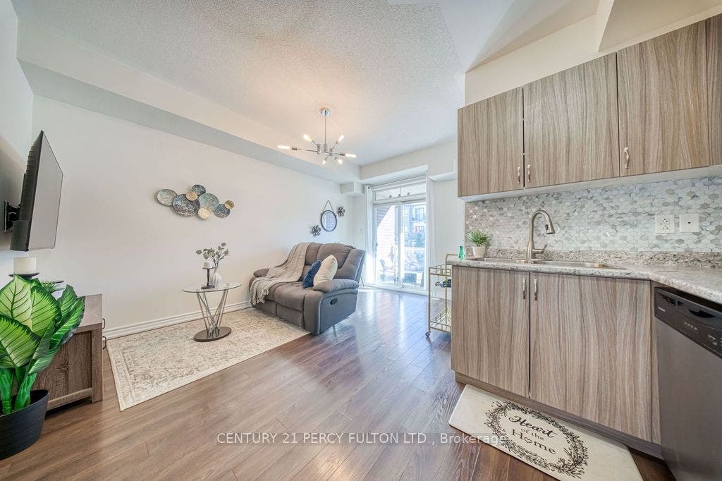 2604 William Jackson Drive, #84, Pickering, Durham ON L1X 0E4