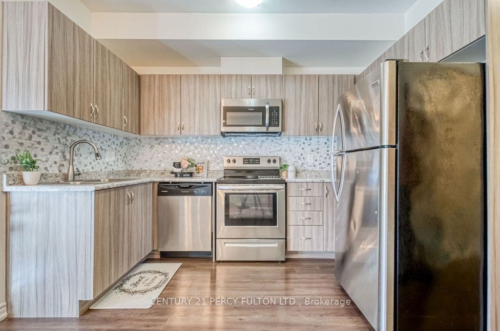2604 William Jackson Drive, #84, Pickering, Durham ON L1X 0E4