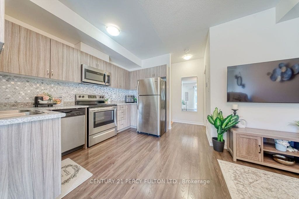 2604 William Jackson Drive, #84, Pickering, Durham ON L1X 0E4