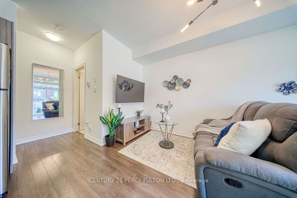 2604 William Jackson Drive, #84, Pickering, Durham ON L1X 0E4