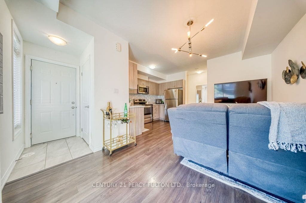 2604 William Jackson Drive, #84, Pickering, Durham ON L1X 0E4
