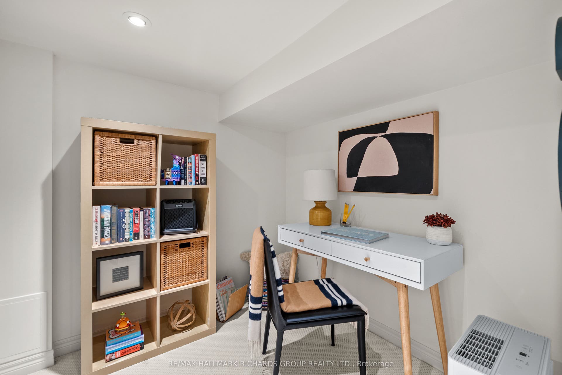 144 Beech Avenue, Toronto E, Toronto ON M4E 3H6
