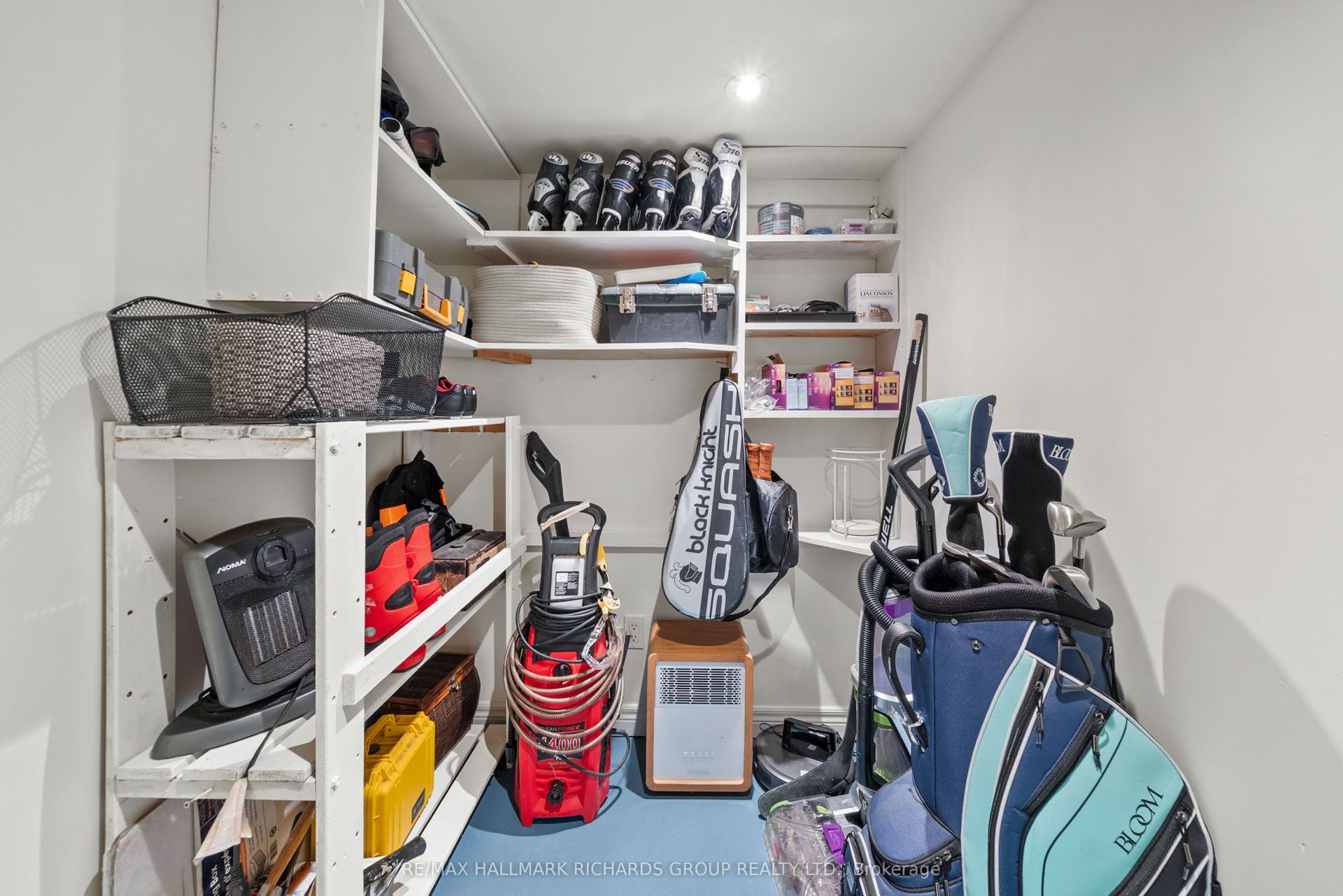 144 Beech Avenue, Toronto E, Toronto ON M4E 3H6