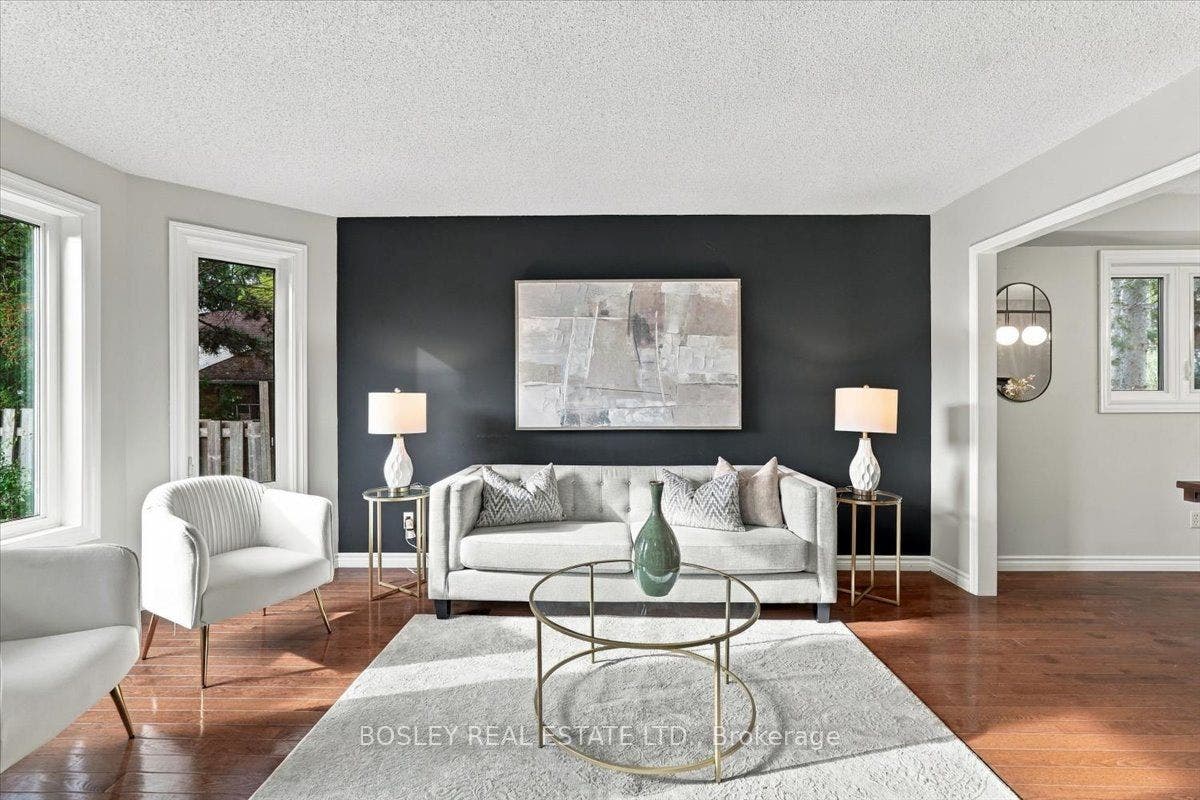 2259 Cottonwood Circle, Pickering, Durham ON L1X 2P9