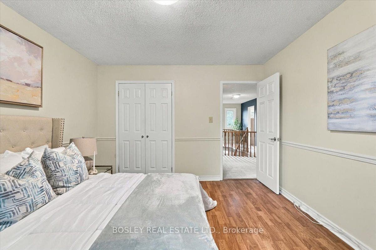 2259 Cottonwood Circle, Pickering, Durham ON L1X 2P9