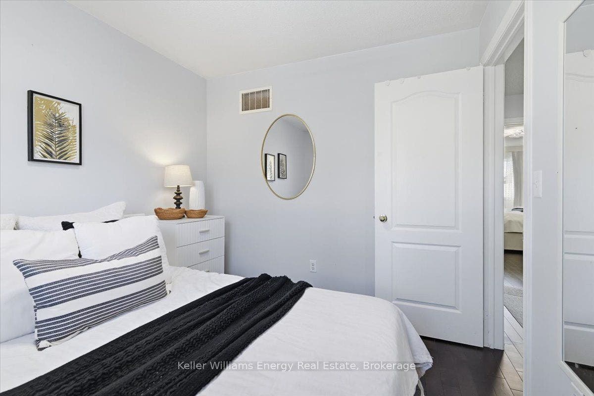 2464 Earl Grey Avenue, Pickering, Durham ON L1X 0B9