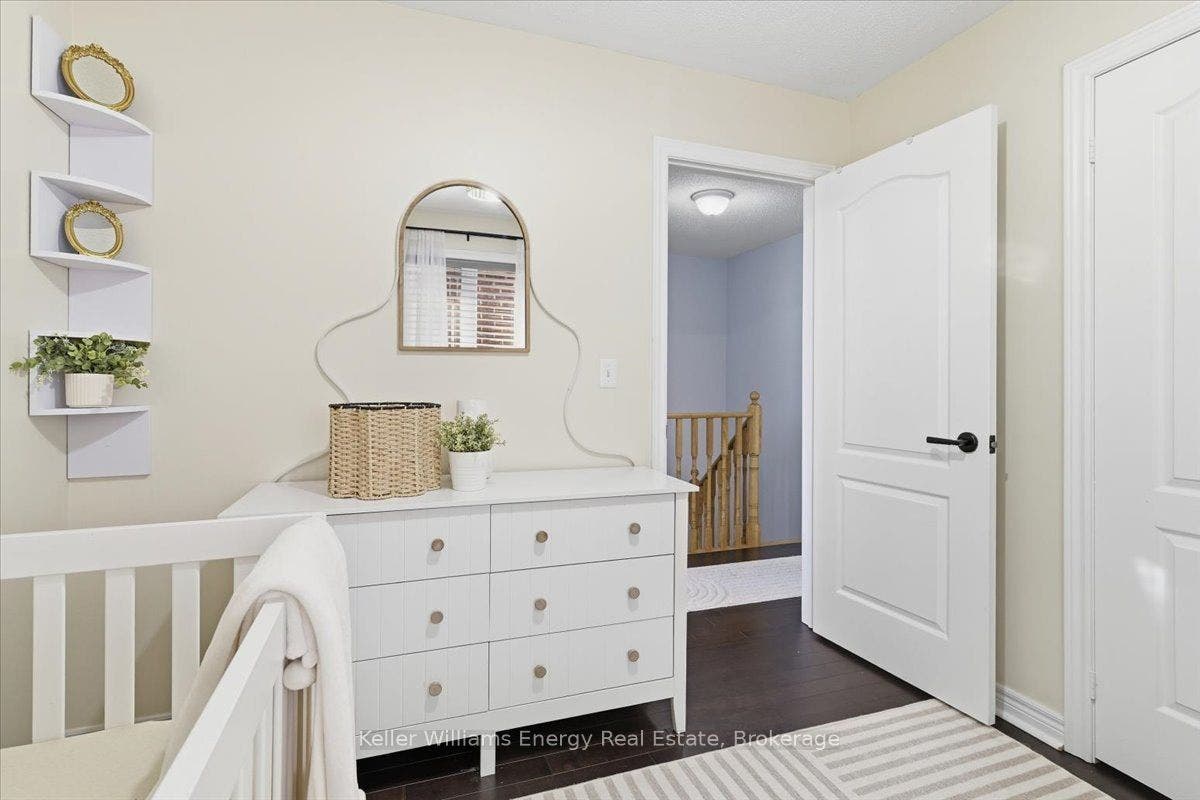 2464 Earl Grey Avenue, Pickering, Durham ON L1X 0B9
