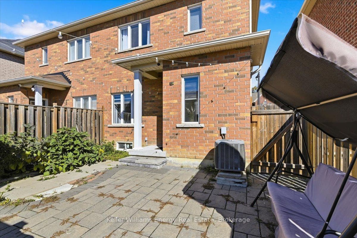 2464 Earl Grey Avenue, Pickering, Durham ON L1X 0B9