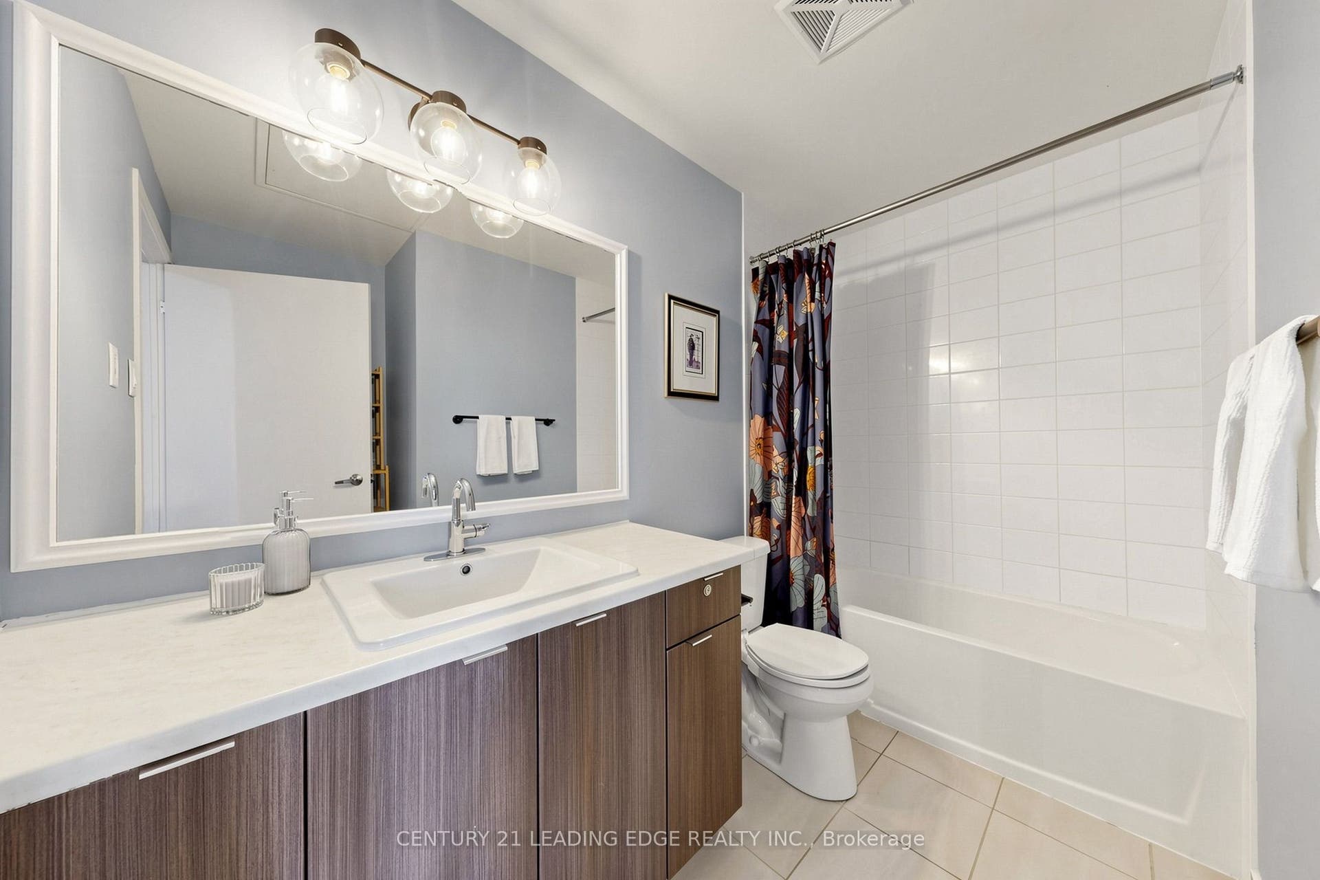 5131 Sheppard Avenue E, #102, Toronto E, Toronto ON M1B 0C9