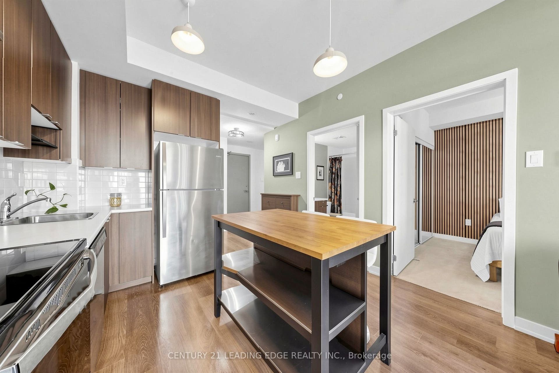 5131 Sheppard Avenue E, #102, Toronto E, Toronto ON M1B 0C9