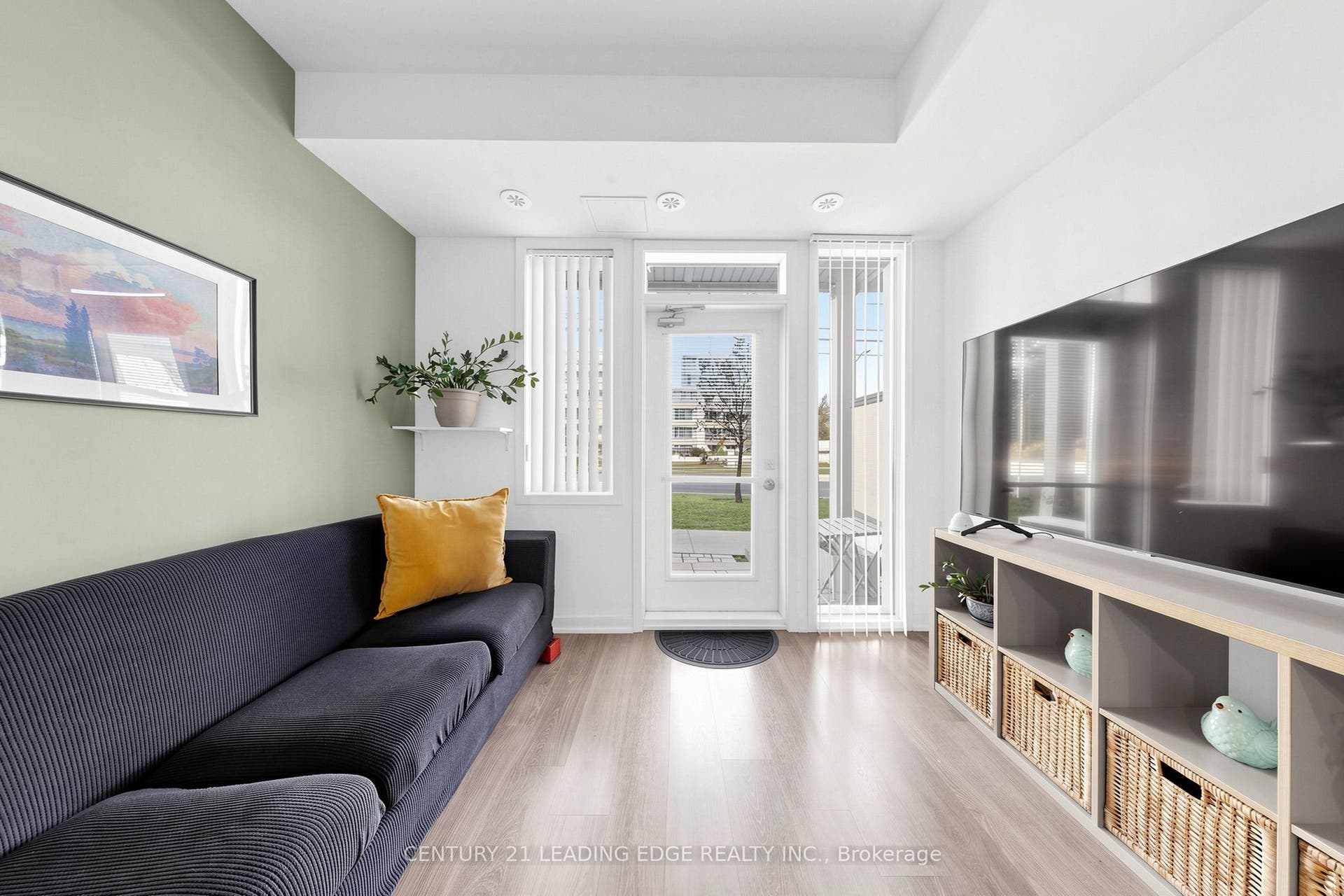 5131 Sheppard Avenue E, #102, Toronto E, Toronto ON M1B 0C9