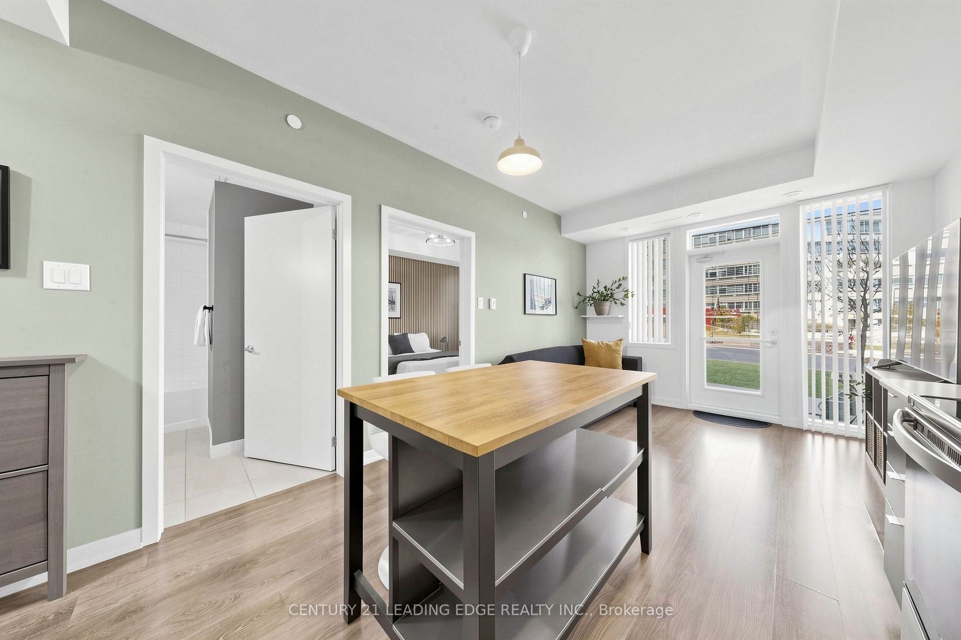 5131 Sheppard Avenue E, #102, Toronto E, Toronto ON M1B 0C9