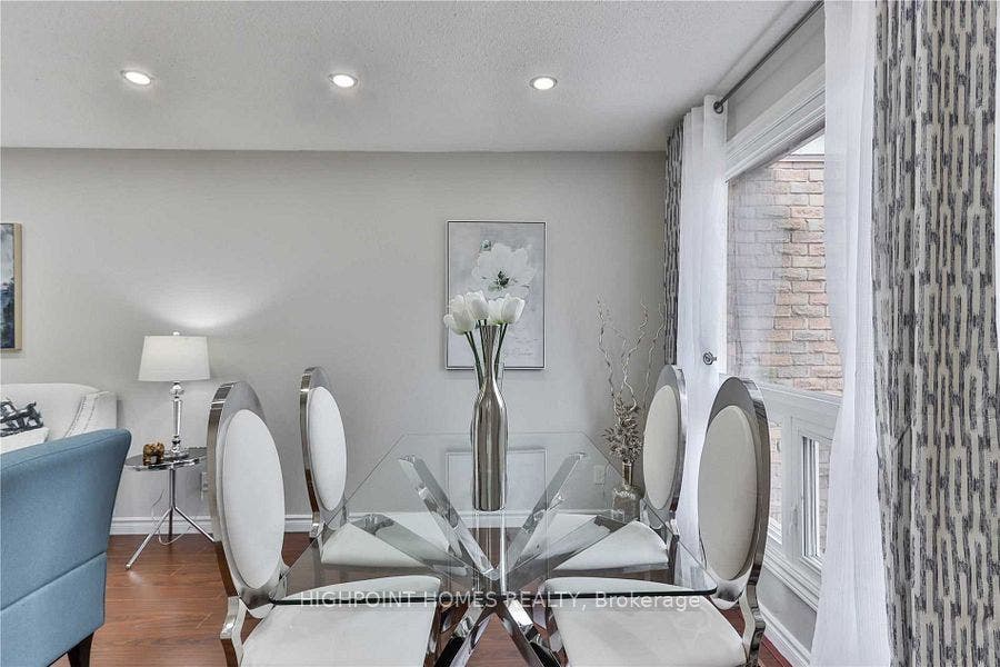 50 Verne Crescent, #49, Toronto E11, Toronto E, Toronto ON M1B 2X1