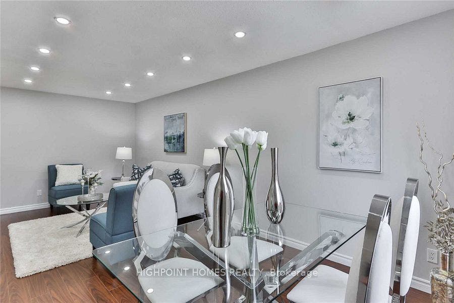 50 Verne Crescent, #49, Toronto E11, Toronto E, Toronto ON M1B 2X1