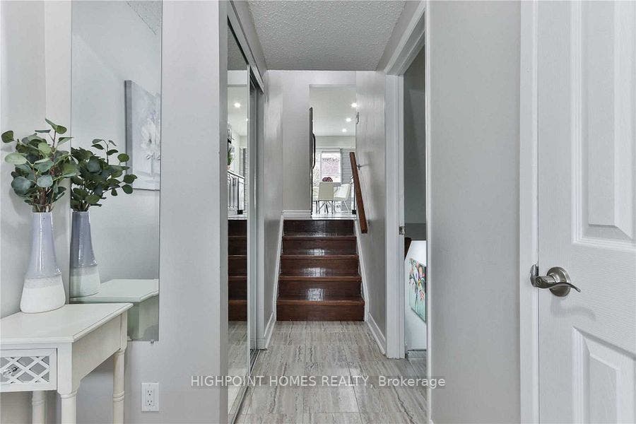 50 Verne Crescent, #49, Toronto E11, Toronto E, Toronto ON M1B 2X1