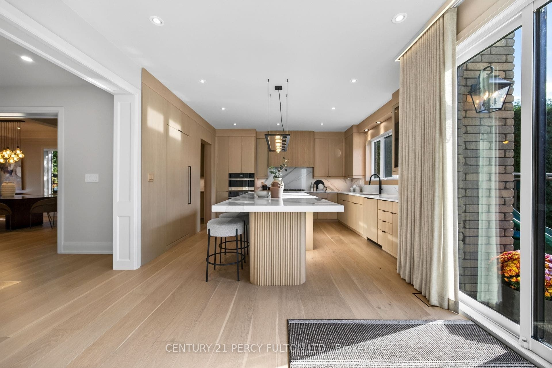 82 Bridlewood Boulevard, Whitby, Durham ON L1R 3R8